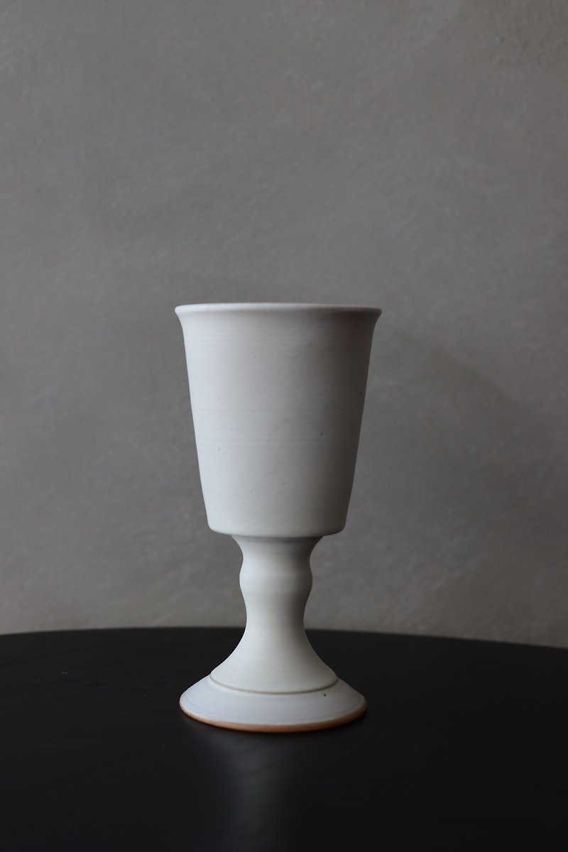 白羊製所-歐式高腳花器 - 花瓶/陶器 - 陶 白色