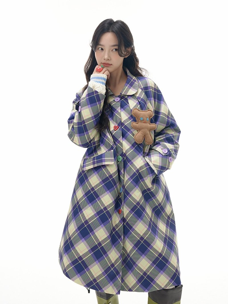 Plaid Plush Bear Quilted Loose Long Coat A-Line Cotton Jacket - เสื้อสูท/เสื้อคลุมยาว - วัสดุอื่นๆ หลากหลายสี