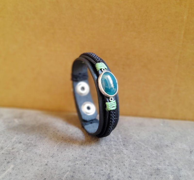 深綠東陵玉 皮革 手環 純銀 靜默自信之選 - 手鍊/手環 - 真皮 黑色