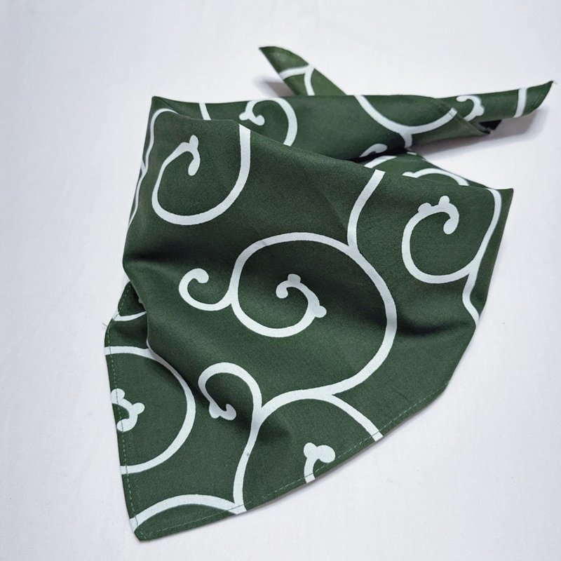 京都風呂敷包巾-唐草-中巾(綠) - 手帕 - 棉．麻 綠色