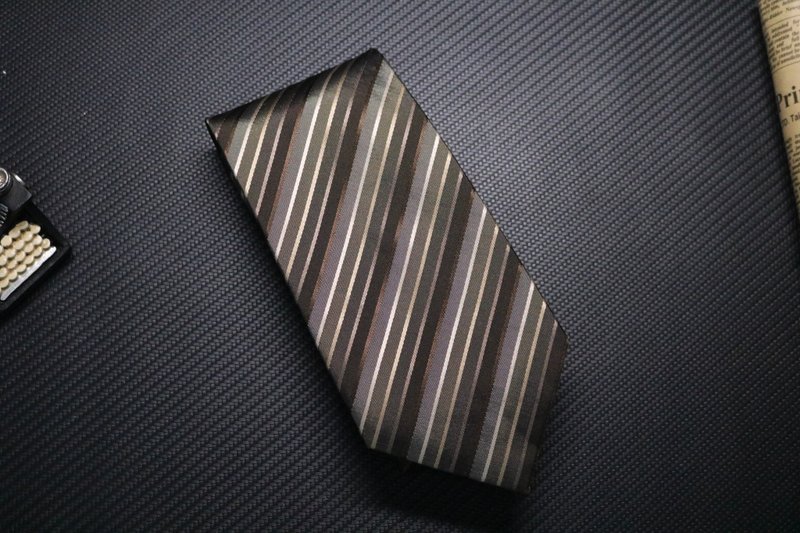 綠棕色條紋真絲領帶紳士商務百搭necktie - 領帶/領帶夾 - 絲．絹 卡其色