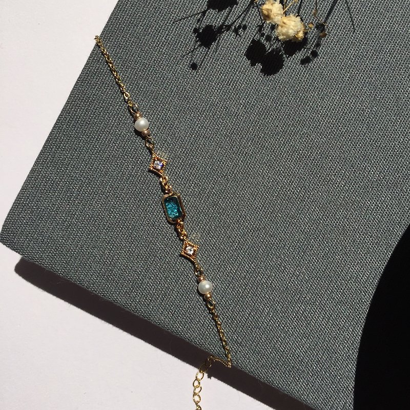 14K Gold-coated Natural Freshwater Pearl Blue Crystal Pearl Bracelet Bracelet Necklace Clavicle Chain 14KGF - Bracelets - Crystal Blue