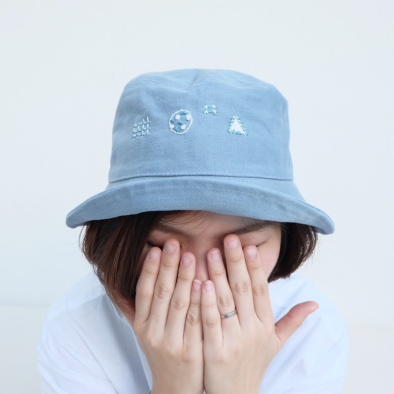 刺繍手作り帽子：ジオメトリ設計 - 帽子 - 刺しゅう糸 ブルー