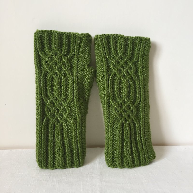 曉織物-手工編織羊毛立體花紋露指手套-結 (綠/現貨） - 手套/手襪 - 羊毛 綠色