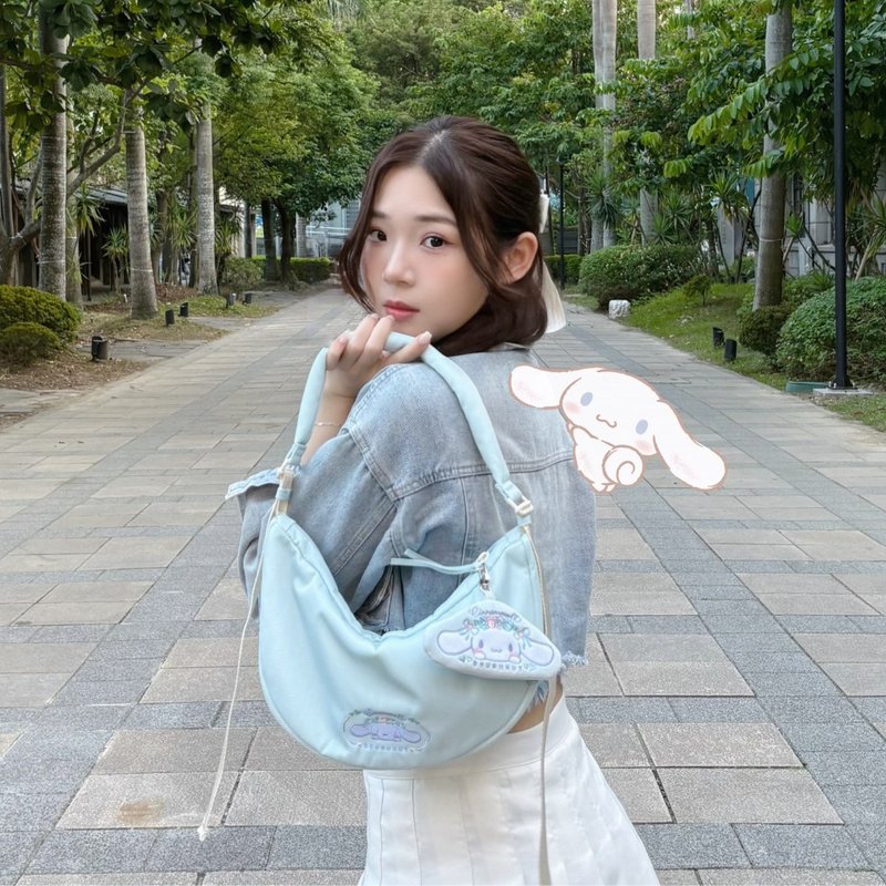 【DOUGHNUT】Small Croissant Bag, Cinnamoroll, Half-Moon Bag, Handheld, Shoulder Bag, Crossbody Bag CNR - กระเป๋าถือ - เส้นใยสังเคราะห์ สีน้ำเงิน