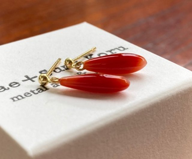 Natural ◇ red coral K18 earrings - 設計館Sae+Sumi Koru 耳環/耳夾