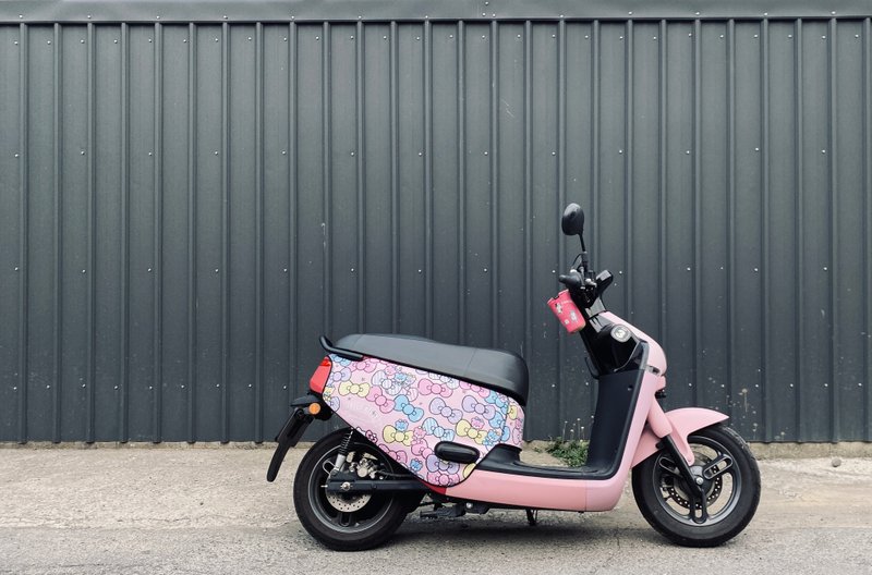 BLR Gogoro VIVA MIX 系列 車身造型保護套 KITTY 防刮車套 K17 - 其他 - 聚酯纖維 粉紅色