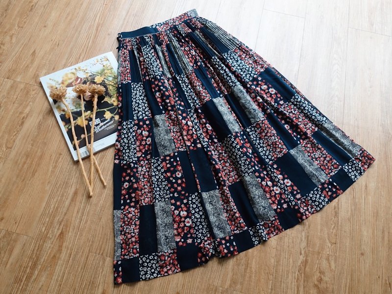 Vintage under / skirt no.137 tk - Skirts - Polyester Multicolor