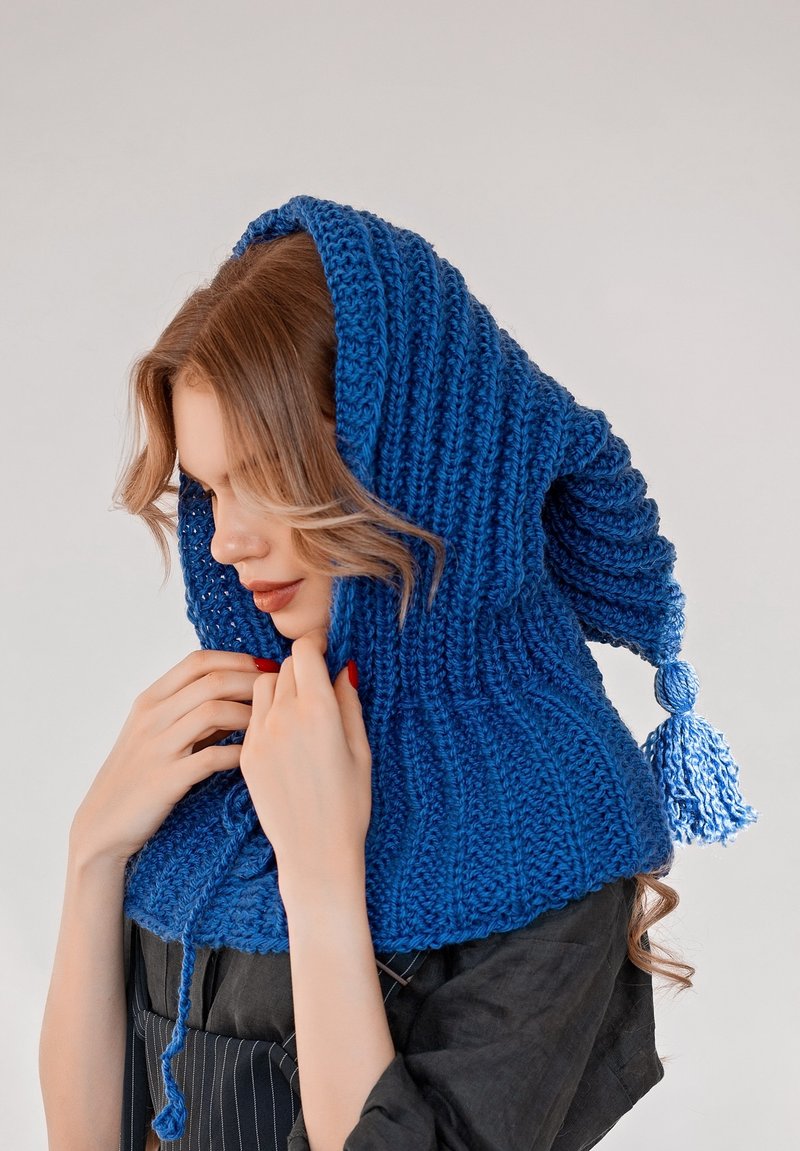 Blue Hat Cowl Scarf Hood. Hand knitting. High-quality handmade. - หมวก - ขนแกะ สีน้ำเงิน