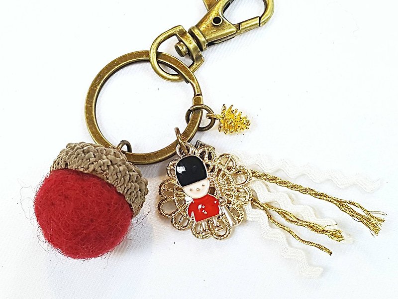Paris*Le Bonheun. Forest of happiness. Royal little soldier. Wool felt acorns. Pine cone key ring charm - Keychains - Other Metals Red
