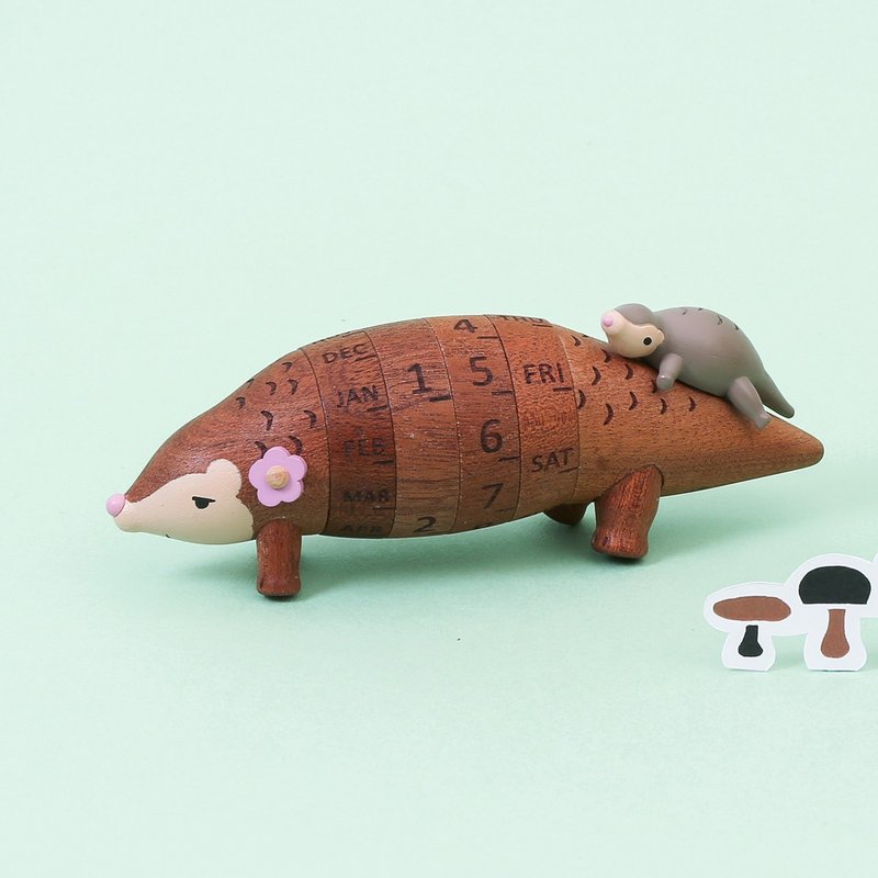 【Pangolin】Wooden Calendar | Wooderful life - Calendars - Wood Multicolor