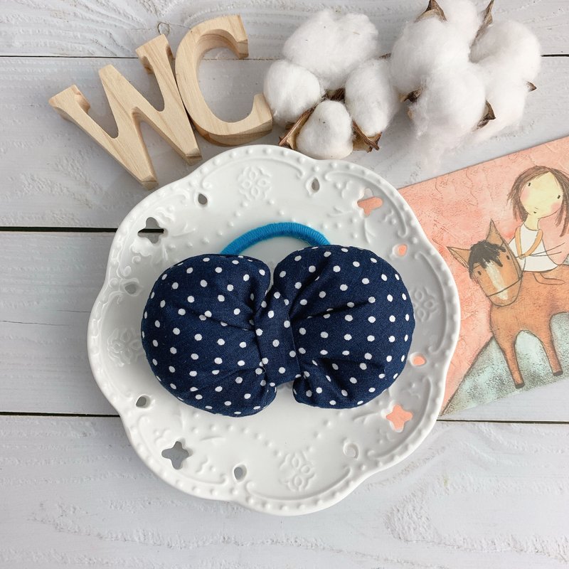 W&C Handmade|| Smile Bubble Gum|| Navy Blue Fabric Hair Tress - เครื่องประดับผม - ผ้าฝ้าย/ผ้าลินิน สีน้ำเงิน