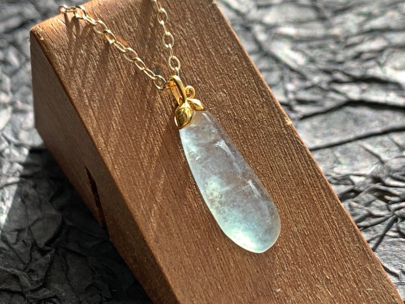 快速出貨 天然緬甸玉翡翠 玉墜玻璃種小冰豆 福豆 18K金墜頭 送禮 - 項鍊 - 玉石 透明