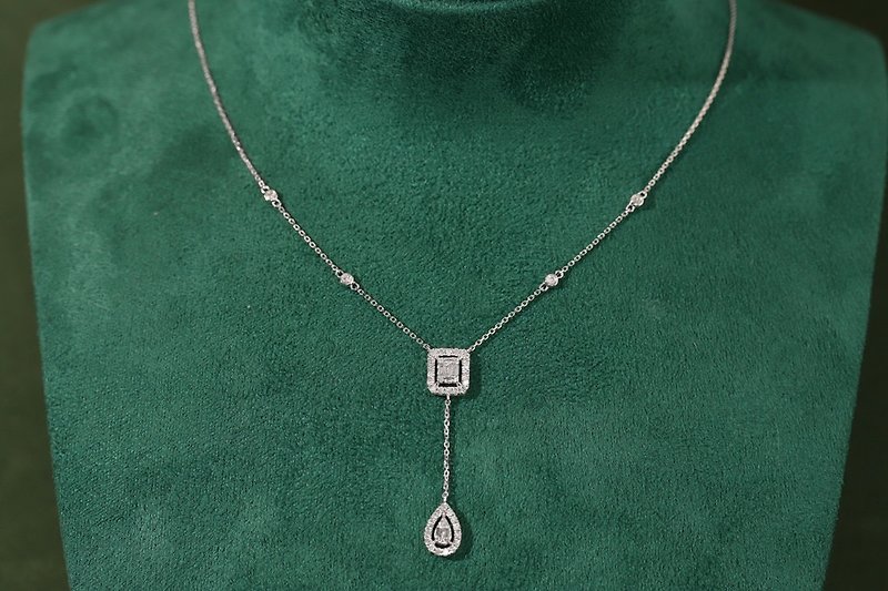 18K solid gold Diamond Necklace, K gold diamond Necklace, gift for her - สร้อยคอ - เครื่องประดับ สีเขียว