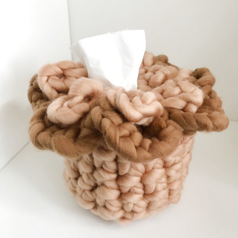 Coarse cold hand-woven tissue cover | Cylindrical | Light brown with medium brown side - กล่องทิชชู่ - เส้นใยสังเคราะห์ สีนำ้ตาล