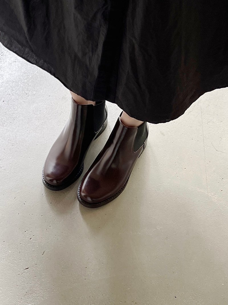 頭層牛皮 手工職人製作 經典耐穿切爾西短靴 咖啡色 - 女款皮鞋 - 真皮 咖啡色