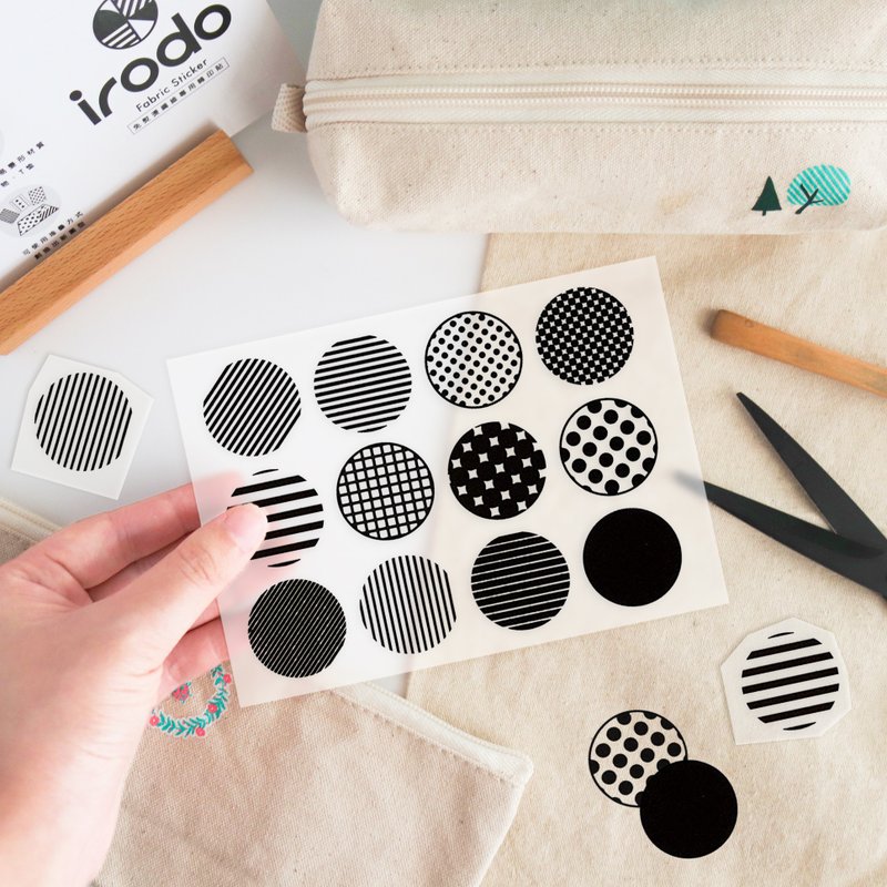 | Handmade DIY | Transfer stickers for irodo non-ironing cloth—geometric pattern x black - Knitting, Embroidery, Felted Wool & Sewing - Plastic Black