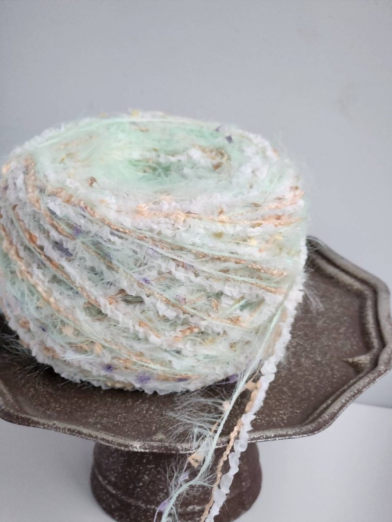 56m of yarn - Knitting, Embroidery, Felted Wool & Sewing - Other Man-Made Fibers Green