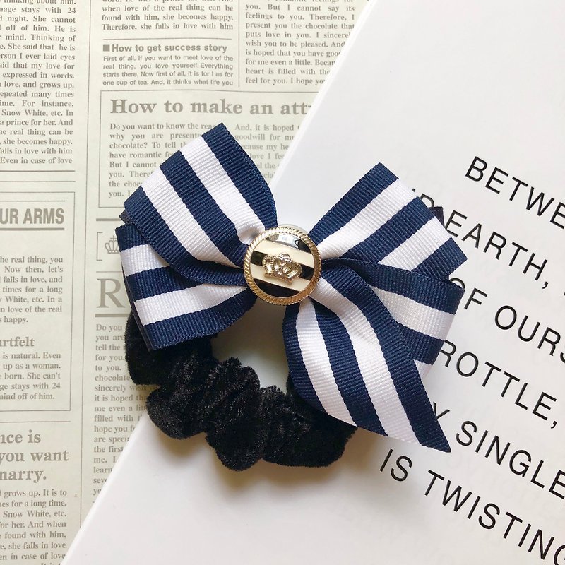 Striped bow scrunchie/ blue and white - Hair Accessories - Other Materials Blue