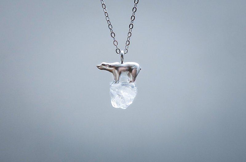 ROPEshop's 【Starry Sky Polar Bear】 Bronze-plated platinum pendant. 925 sterling silver necklace. - สร้อยคอ - เงินแท้ สีเงิน