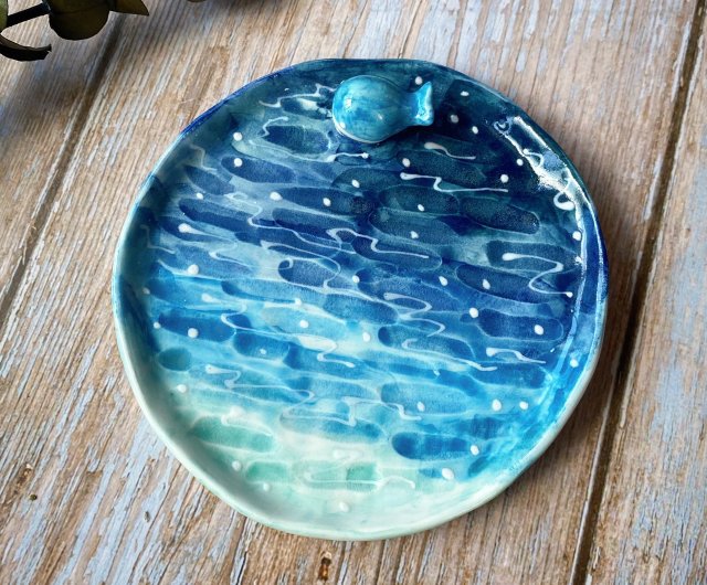 鯨と海/お皿/磁器/大サイズ - ショップ 王榕陶芸工房 皿・プレート