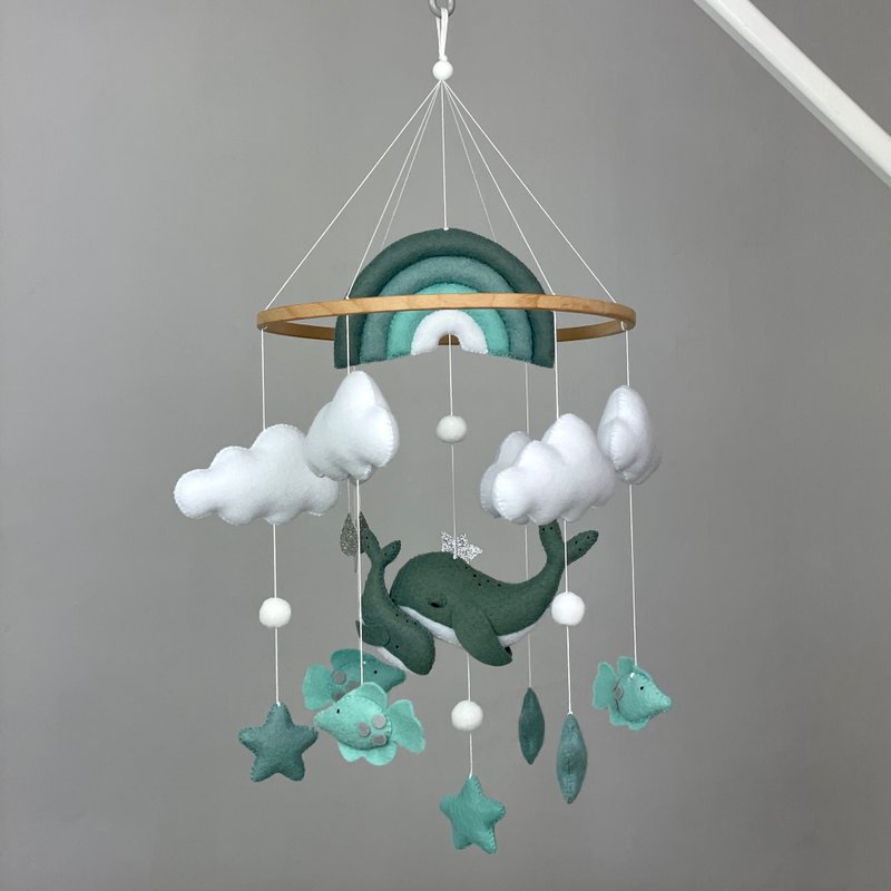 Whale baby mobile neutral Ocean crib mobile Nautical nursery mobile Newborn gift - 寶寶/兒童玩具/玩偶 - 其他材質 綠色