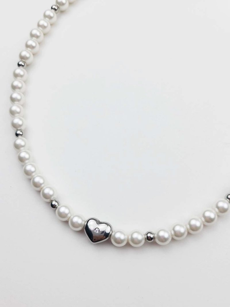 Heart cubic pearl necklace - สร้อยคอ - ไข่มุก ขาว