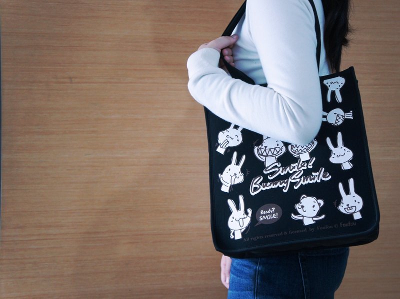 LE-200N la essence × Foufou コラボトートバッグ ウェットスーツ素材 台湾製 - トートバッグ・ハンドバッグ - 防水素材 