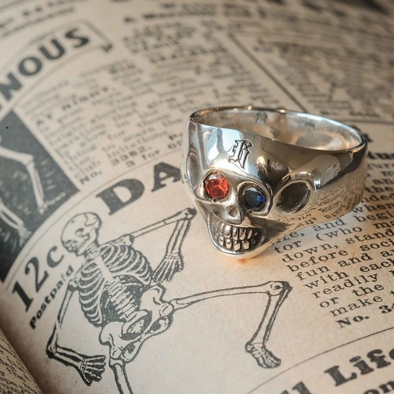 【Knockout】PENETRATE Skull Signet Ring Ring Skull Skull Sterling Silver Corundum - General Rings - Sterling Silver 