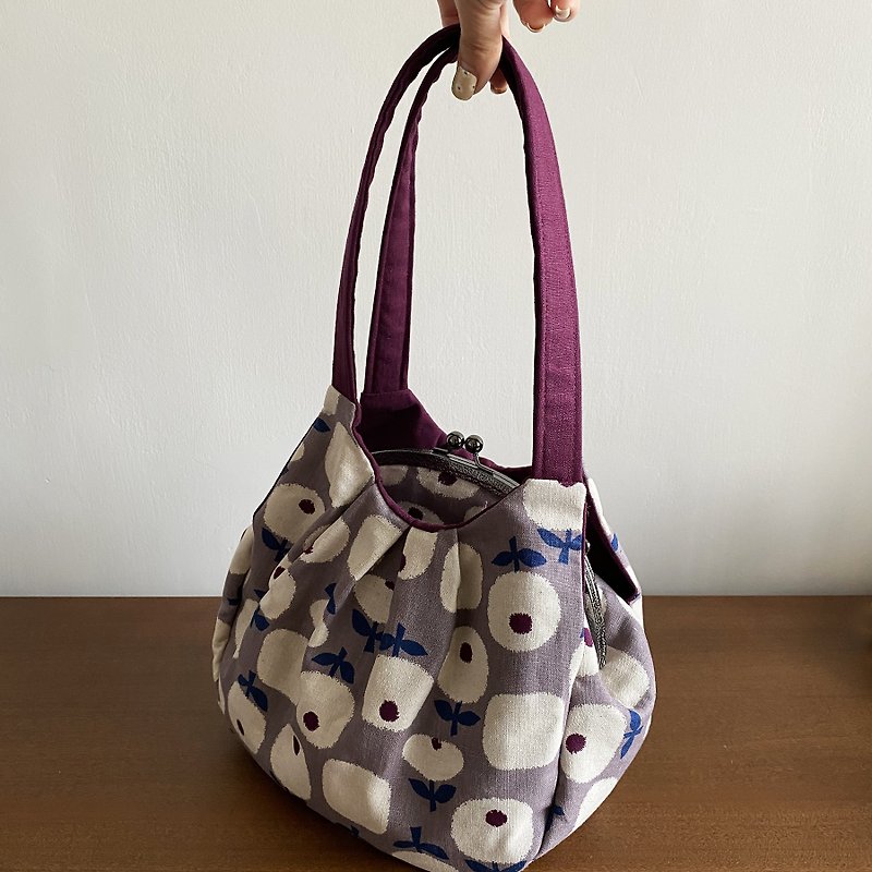 Nordic Small Flower Semicircle Three-layer Shoulder Gold Bag - Quiet Purple - Messenger Bags & Sling Bags - Cotton & Hemp Purple