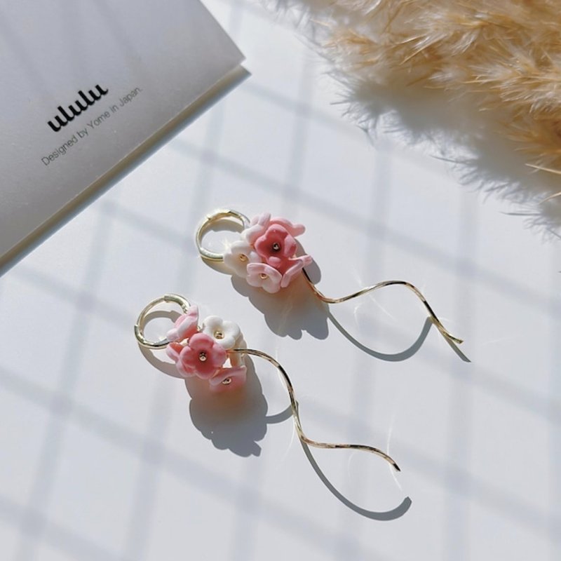 flower lover earrings accessories earrings - Earrings & Clip-ons - Clay Pink