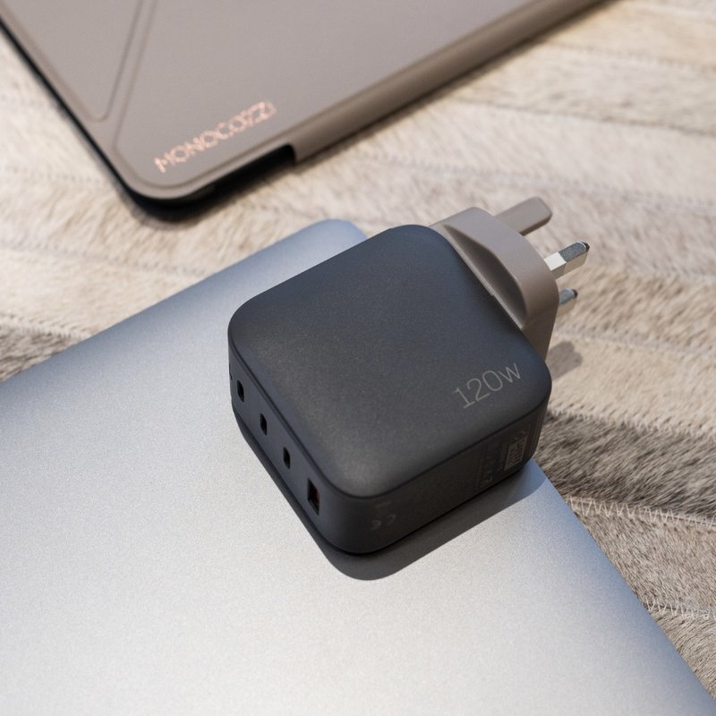 只限香港 - ESSENTIALS 120W 4端口 USB-C GaN充電器 - 英規 - 其他 - 塑膠 灰色