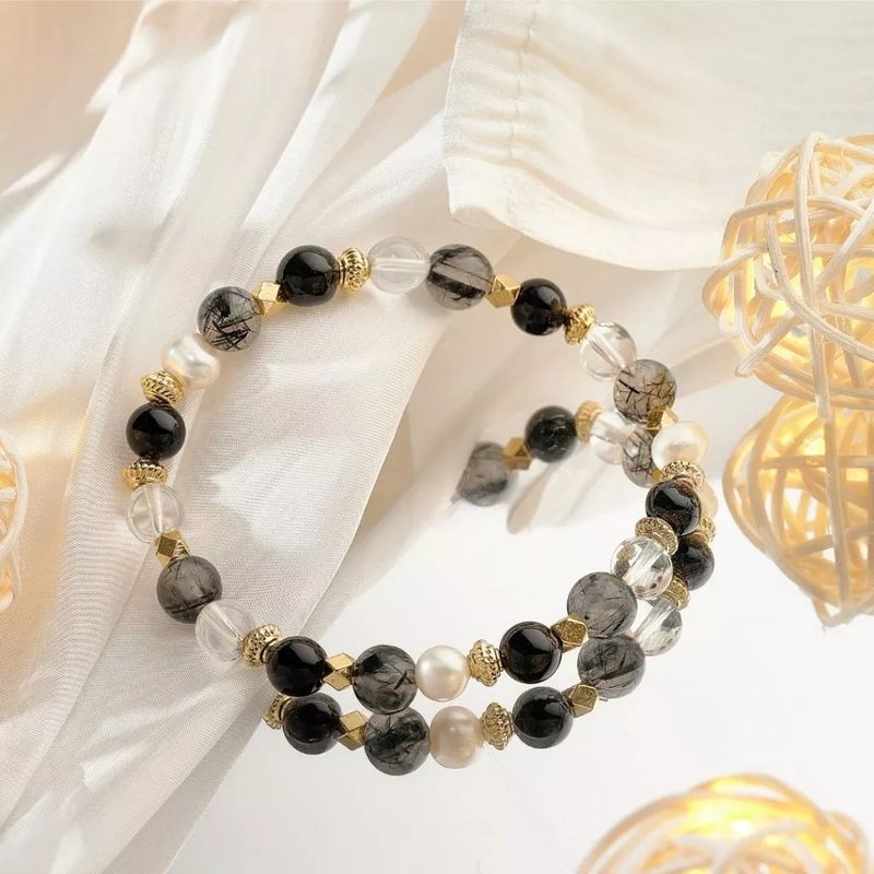 Ready stock gift box packaging [Night in Paris] Black Hair Crystal Black Onyx White Crystal Pearl Bracelet Prosperous Business - Bracelets - Crystal Black