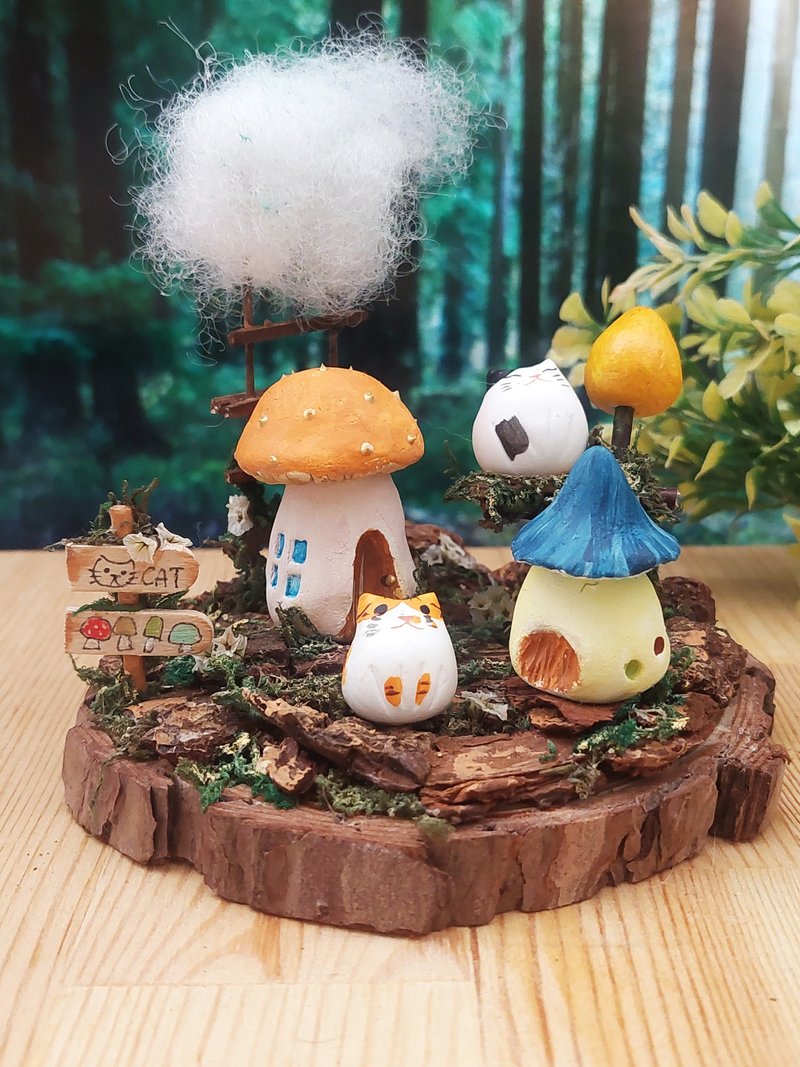 Cat’s Mushroom House-Group B - ของวางตกแต่ง - วัสดุอื่นๆ หลากหลายสี