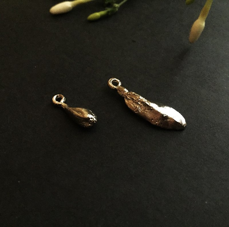 Little Botanic Garden: pod earrings - Earrings & Clip-ons - Other Metals Silver