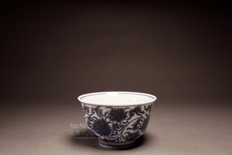 [Yuan Xiban Open Cup] Yanhuang Land Art Longshan Hall Jingdezhen Blue and White Porcelain 150cc - Teapots & Teacups - Pottery Blue