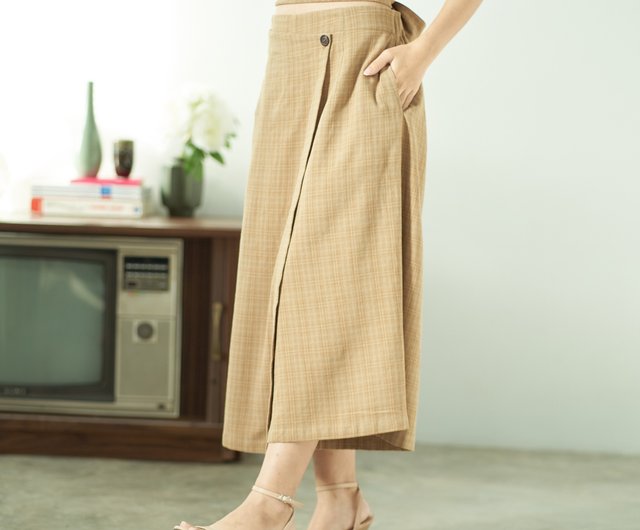 Natural Cotton Skort (Skirt Mixed with Pants) - Beige - Shop