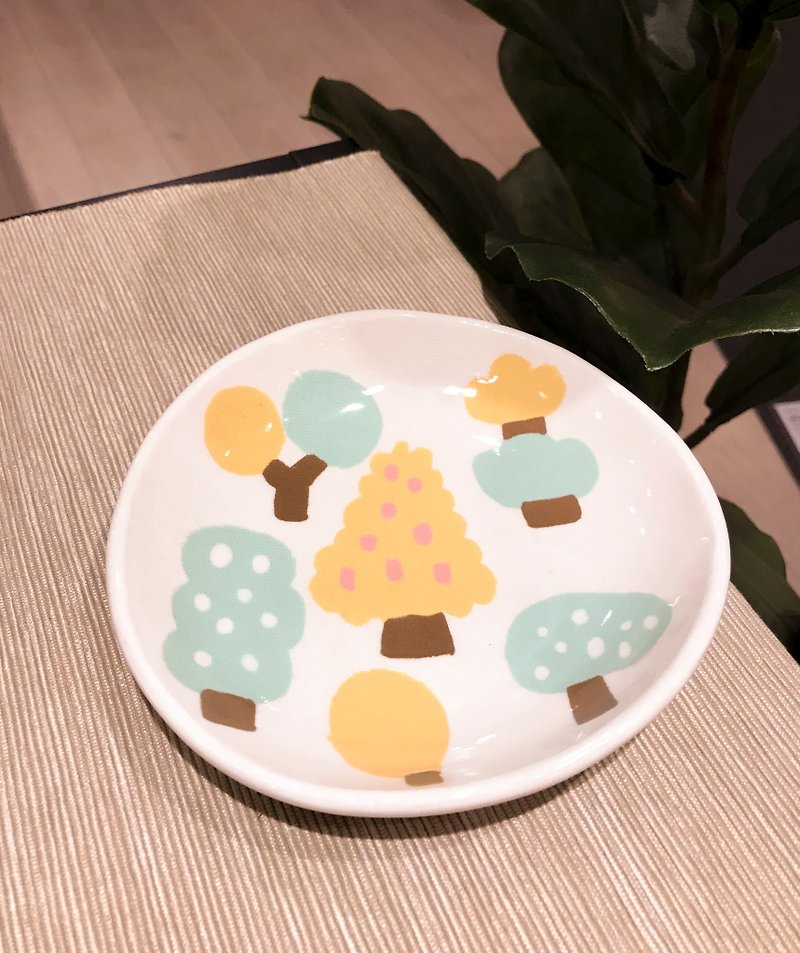 Small tree plate - Plates & Trays - Pottery Green