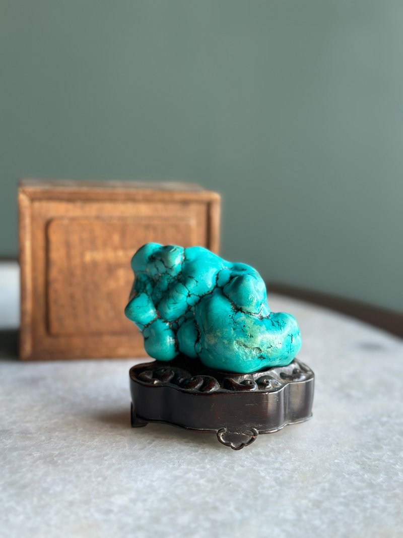 Old turquoise Stone ornament with old mahogany base and sycamore wood box - ของวางตกแต่ง - หิน 