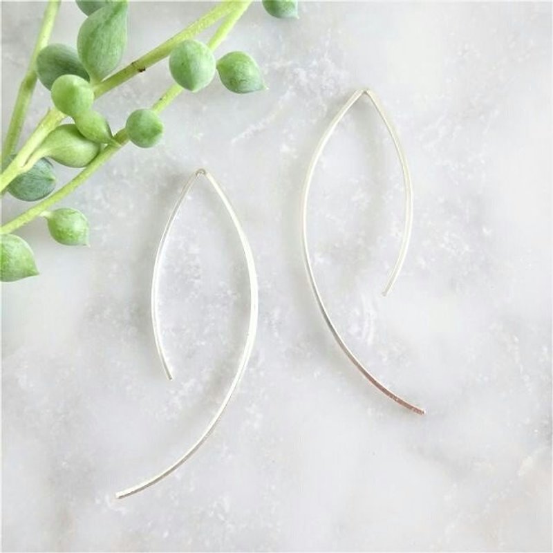 14kgf marquis hoop wire pierced earring - Earrings & Clip-ons - Other Metals Gold