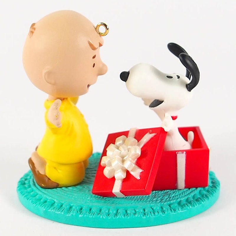 Snoopy Charm - The Best Gift [Hallmark-Peanuts Snoopy Charm] - ตุ๊กตา - วัสดุอื่นๆ สีเหลือง