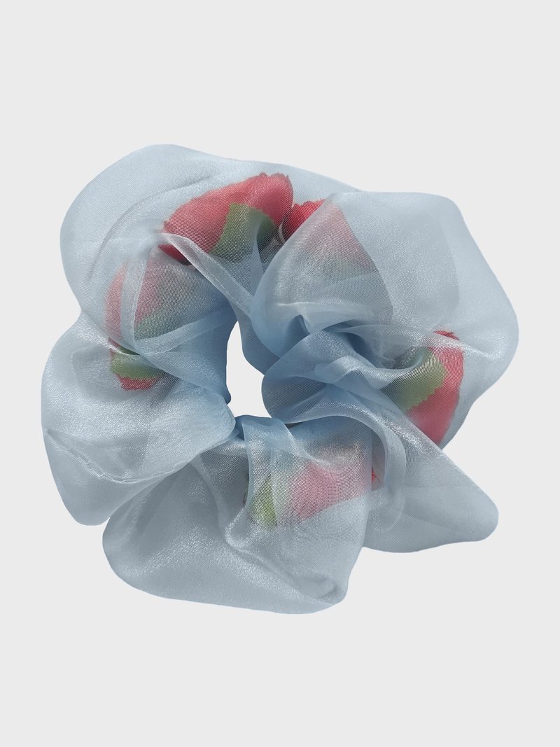Large blue organza scrunchie with red flowers - big flower elastic hair band - 髮夾/髮圈 - 聚酯纖維 藍色