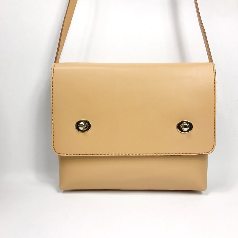 zemoneni leather messenger bag two turning lock  front cover - กระเป๋าแมสเซนเจอร์ - หนังแท้ สีนำ้ตาล