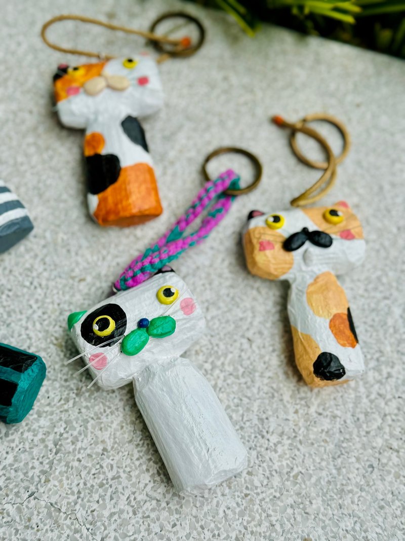 Key chain, key ring, bag charm, cute cat clay handmade ornament - ที่ห้อยกุญแจ - ดินเหนียว 