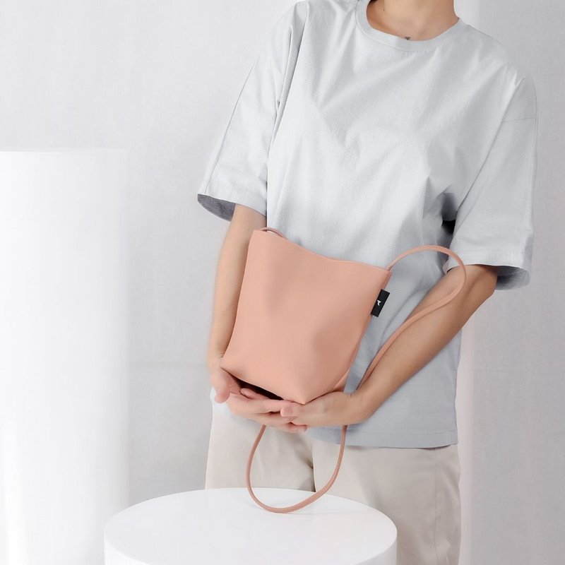 RUST BRAND / BUCKET - ASH ROSE - 其他 - 人造皮革 粉紅色
