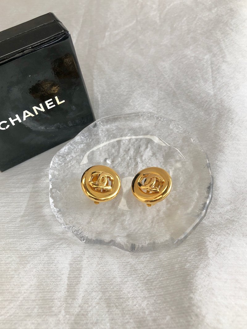 【 日本直送　名牌中古包 】CHANEL シャネル イヤリング ゴールド ココマーク ラウンド vintage ヴィンテージ オールド 2huxmb - 耳環/耳夾/耳骨夾 - 其他材質 金色