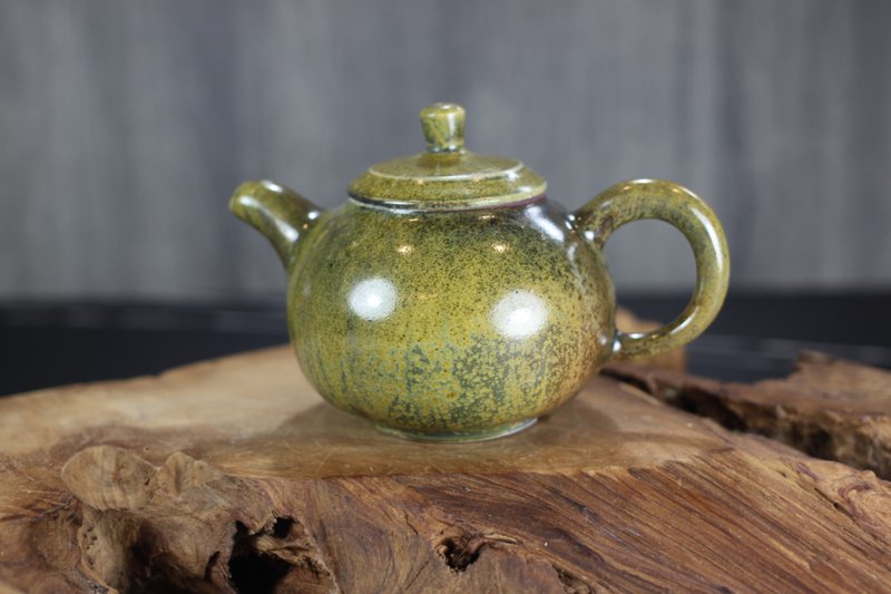 【送禮好物】190ml 柴燒天目釉 手拉坯茶壺 鶯歌名家葉敏祥手作 - 茶壺/茶杯/茶具 - 瓷 