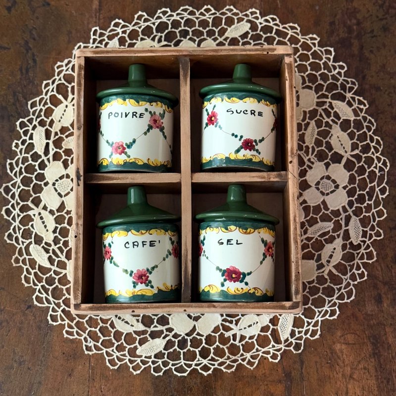 50476-迷人法國手繪陶瓷調味罐含木盒 - 擺飾/家飾品 - 陶 