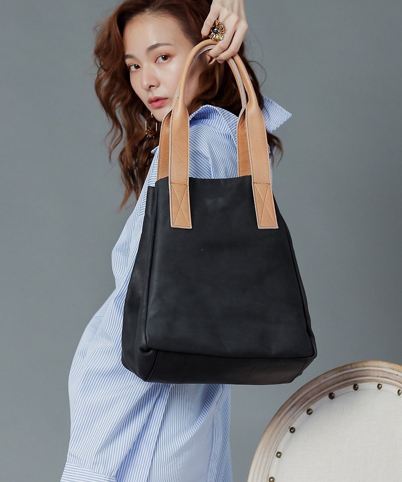 Simple classic Tot leather 2 bag - blue black - กระเป๋าถือ - หนังแท้ สีดำ