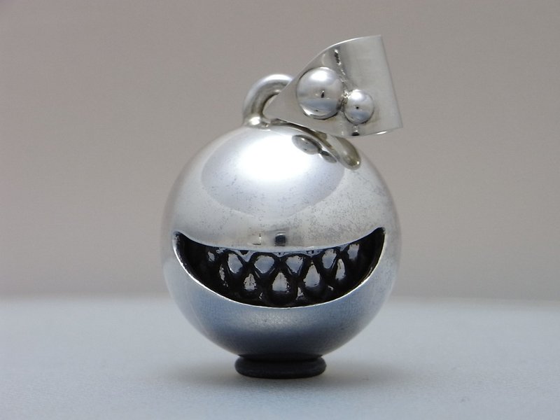 smile ball LL_P Type: B (s_m-P.16B) only pendant top without a chain 沒有銀鍊 - Necklaces - Sterling Silver Silver